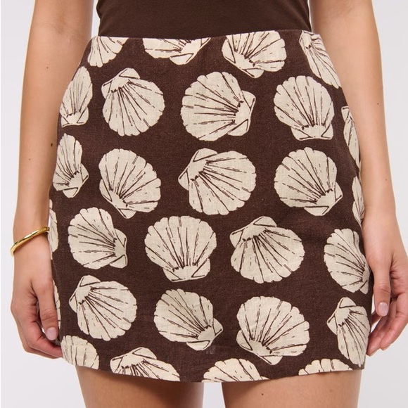 Abercrombie & Fitch Dresses & Skirts - Linen-Blend Shell Mini Skort